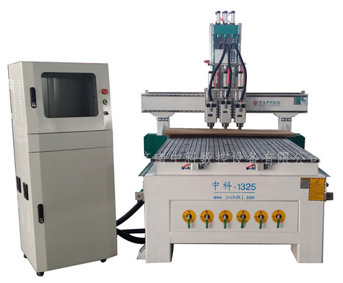 ������^�Q����̙C